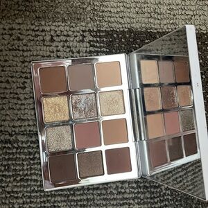 Makeup by Mario etherial eyes palette